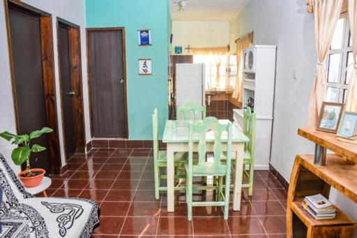 Отель Departamentos Cerca De Ferry Holbox Экстерьер фото